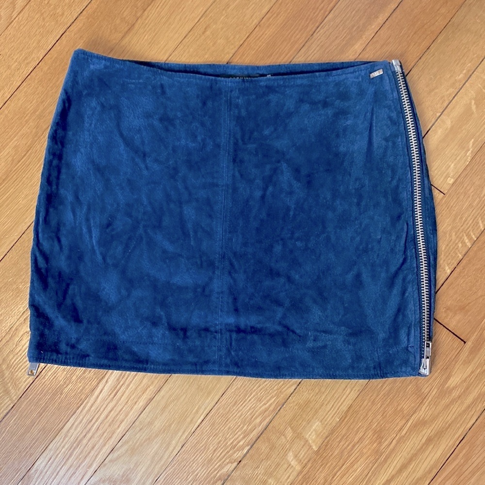 Obey N.89 Blue Suede Zippered Mini Skirt Sz 27